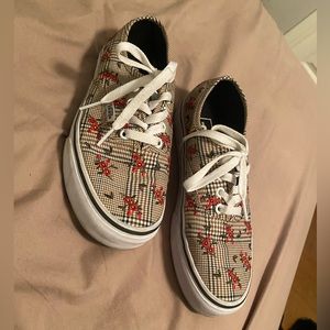 Women’s size 7 floral plaid vans